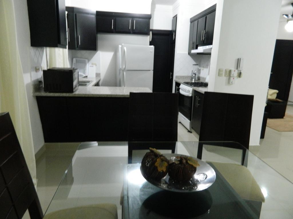Residencial Vista Del Bosque Apartment Сантяго де лос Кабайерос Екстериор снимка