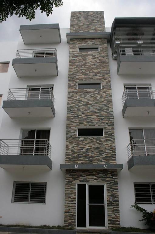 Residencial Vista Del Bosque Apartment Сантяго де лос Кабайерос Екстериор снимка